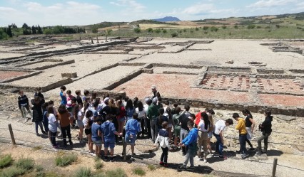 alumnado de 1º ESO del Deutsche Schule visita ruinas romanas